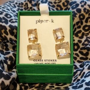 PIPER GOLD EARRINGS CLEAR STONES STUNNING BRAND NEW GOOD BOX GREAT PRICE